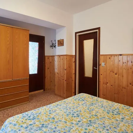 Marta - Gla161 By Interhome * Gera Lario