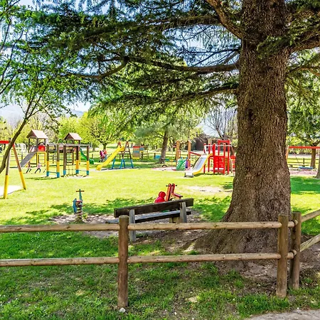 Marta - Gla161 By Interhome Gera Lario