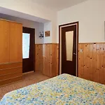 Marta - Gla161 By Interhome * Gera Lario